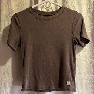 Vuori Mauve Pose Fitted Tee